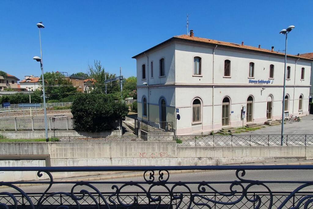 Casa Sobborghi Appartement Monza Buitenkant foto